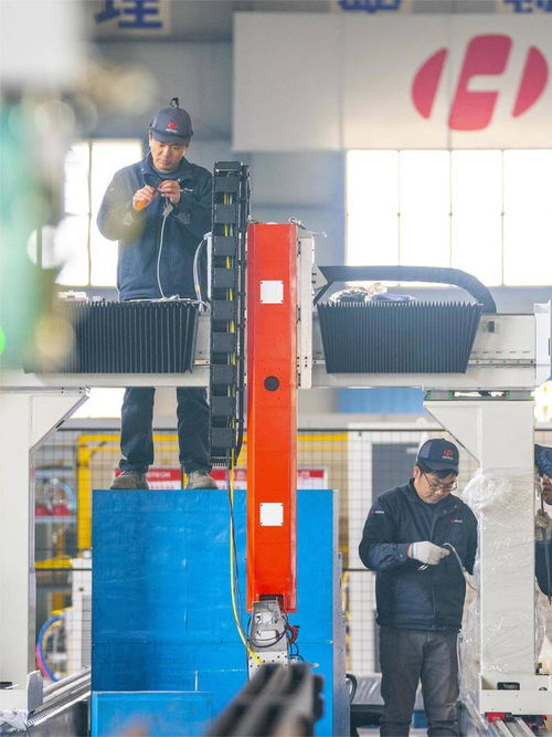 与“新”相遇 探秘全球领先光通信设备制造，让数据畅跑的光之心脏